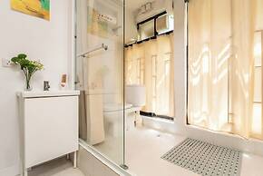 Apple Inn (Causeway Bay)