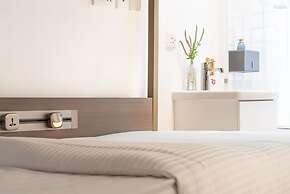 Apple Inn (Causeway Bay)