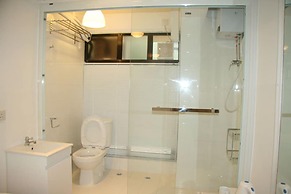 Apple Inn (Causeway Bay)