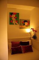 Apple Inn (Causeway Bay)