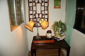 Apple Inn (Causeway Bay)