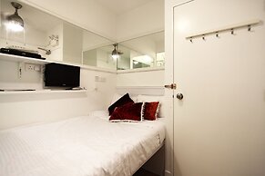 Apple Inn (Causeway Bay)