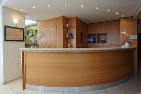 Dimitra Hotel & Apartments by Omilos Hotels