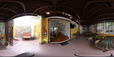 Albergaria Hostel & Bar