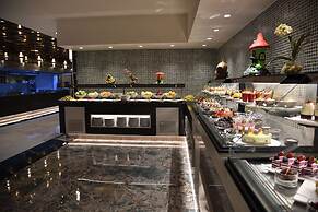 Royal Dragon Hotel – All Inclusive