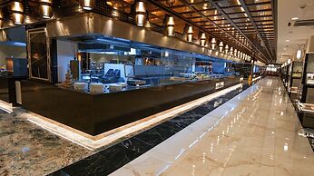 Royal Dragon Hotel – All Inclusive