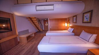 Royal Dragon Hotel – All Inclusive