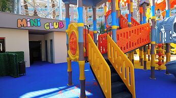 Royal Dragon Hotel – All Inclusive