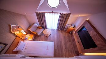 Royal Dragon Hotel – All Inclusive