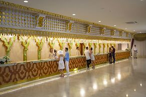 Royal Alhambra Palace – All Inclusive