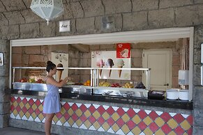 Royal Alhambra Palace – All Inclusive