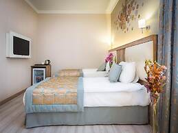 Fatih Hotel Corner
