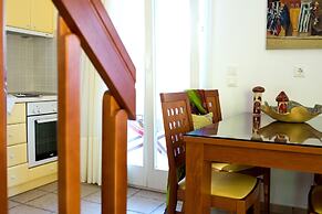 Mouras Resort - Luxury Maisonette Villas