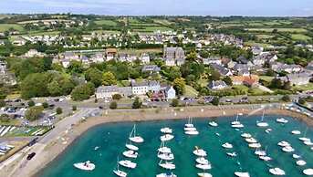 Hôtel Traiteur les Ormes, The Originals Relais