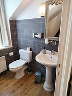 Hôtel Traiteur les Ormes, The Originals Relais