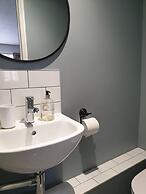 Starlings Guest House