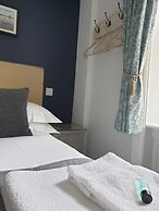 Starlings Guest House