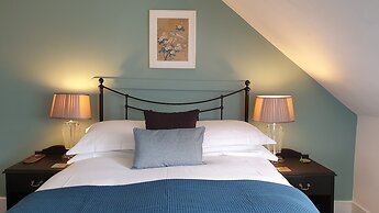 Starlings Guest House