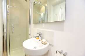 Starlings Guest House