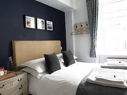 Starlings Guest House