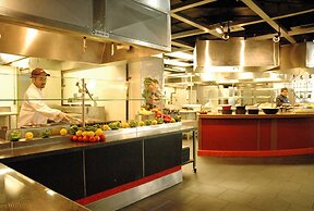 University of Toronto - 45 Willcocks Residence