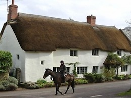 The Notley Arms Inn