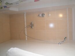 Seafront Studios & Apartments