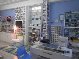 Seafront Studios & Apartments