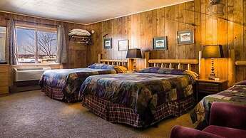 Curriers Lakeview Lodge