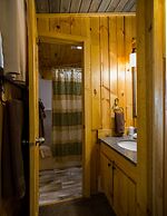Curriers Lakeview Lodge