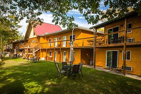 Curriers Lakeview Lodge