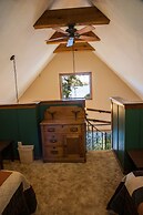 Curriers Lakeview Lodge