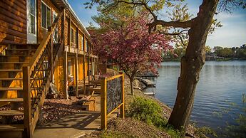 Curriers Lakeview Lodge
