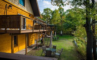 Curriers Lakeview Lodge