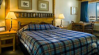 Curriers Lakeview Lodge