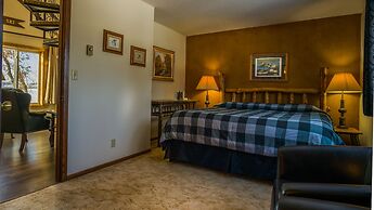 Curriers Lakeview Lodge