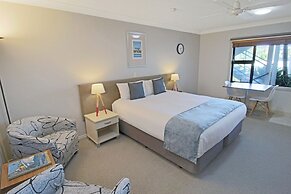 Whangaparaoa Lodge Motel