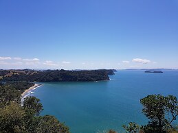 Whangaparaoa Lodge Motel