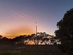 Whangaparaoa Lodge Motel