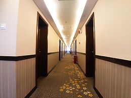 Nostalgia Hotel Beijing Yonghe Lama