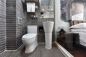 Nostalgia Hotel Beijing Yonghe Lama