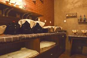 Nostalgia Hotel Beijing Yonghe Lama