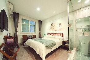 Nostalgia Hotel Beijing Yonghe Lama