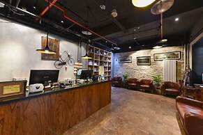 Nostalgia Hotel Beijing Yonghe Lama