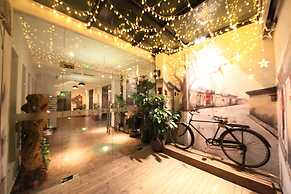 Nostalgia Hotel Beijing Yonghe Lama