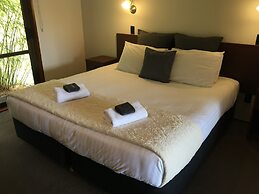 Half Moon Bay Motel