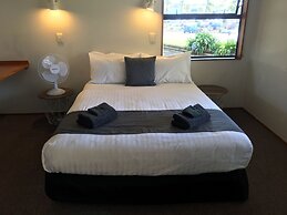 Half Moon Bay Motel