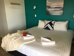 Half Moon Bay Motel