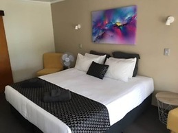 Half Moon Bay Motel