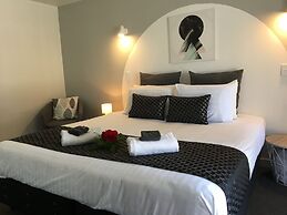 Half Moon Bay Motel